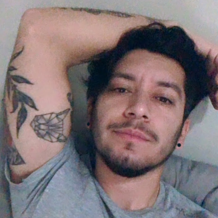 CesarFlowersVlogs Net Worth & Earnings (2026)