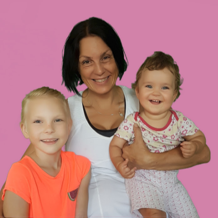 Máma v Německu Net Worth & Earnings (2026)