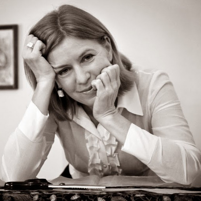 Angel A dress Net Worth & Earnings (2026)