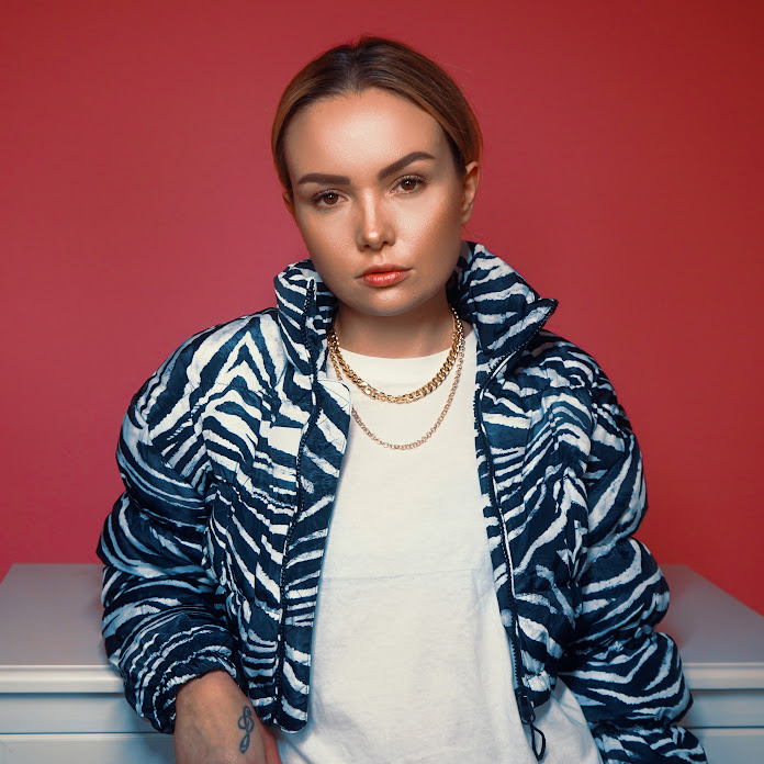 Anna Trümner Net Worth & Earnings (2026)