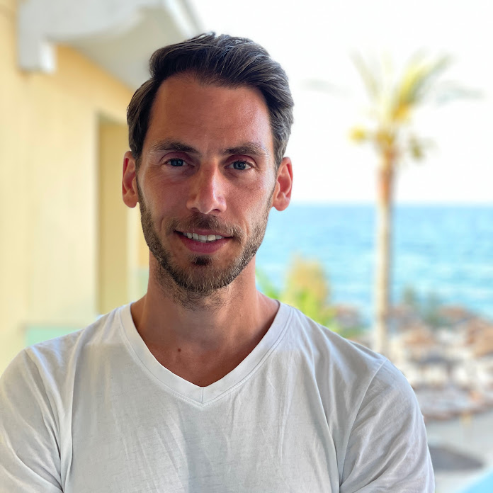 Oli Net Worth & Earnings (2026)