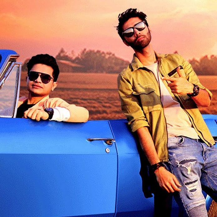 Bharatt-Saurabh Official Net Worth & Earnings (2026)