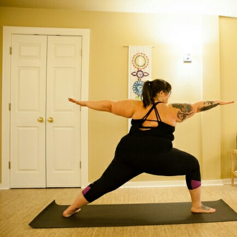 bbw yoga - YouTube
