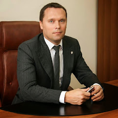 Нотариус Алексей Комаров