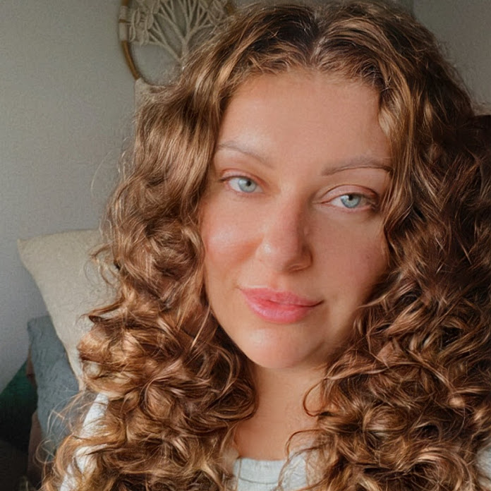 Sisters Show Net Worth & Earnings (2026)