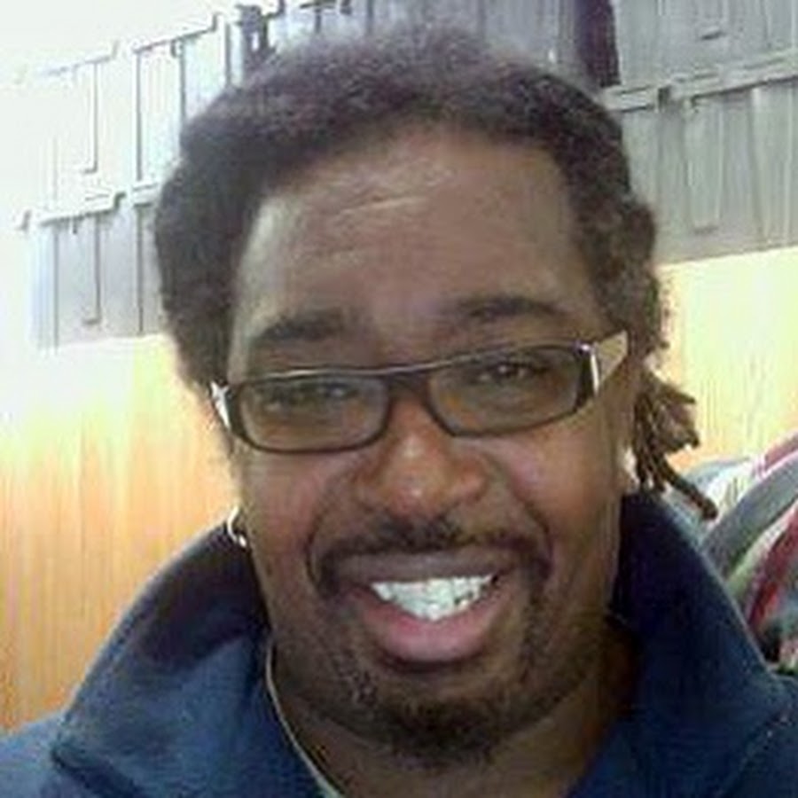 Phil DicksonEarle YouTube