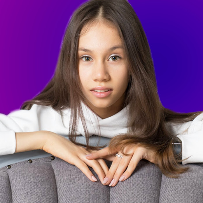 Ксения Куприкова Net Worth & Earnings (2025)