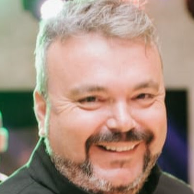 Bucatar De Weekend M T البحرين Vlip Lv