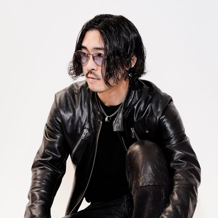 なかむ【ブランド古着 Brooch】 Net Worth & Earnings (2026)