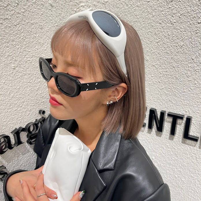 Joan Kim Net Worth & Earnings (2026)