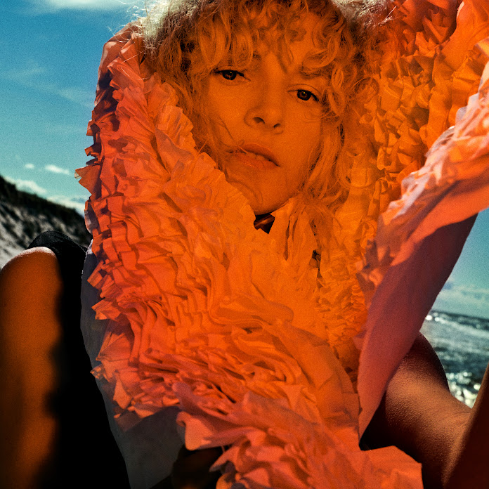 Mela Koteluk Net Worth & Earnings (2026)