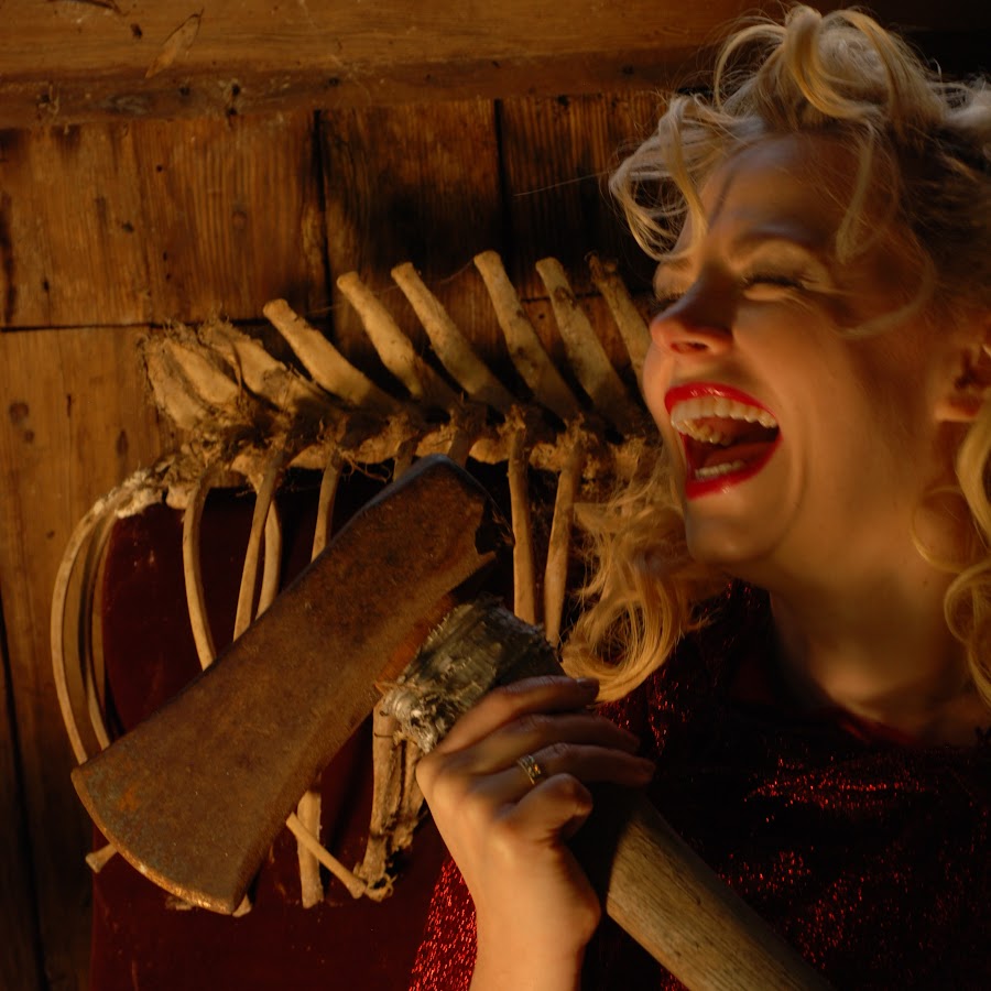 stream scream queens