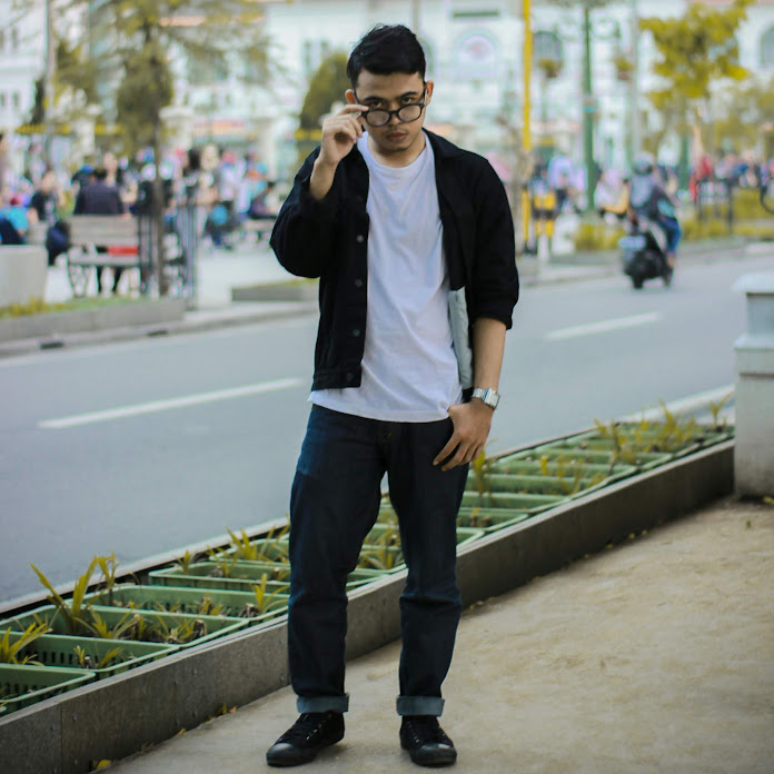 IWS Project - iman wawan Net Worth & Earnings (2025)