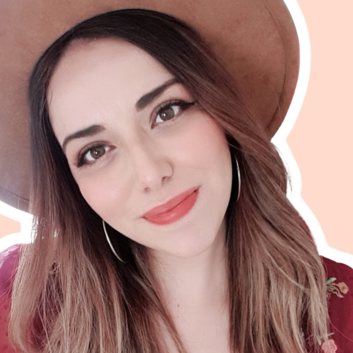 Erika Zárate Net Worth & Earnings (2026)