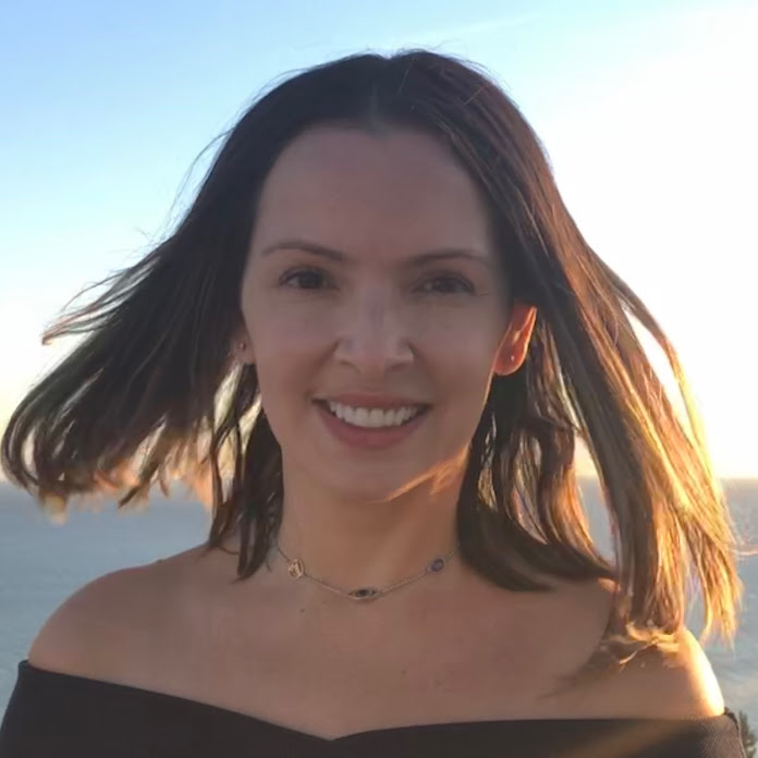 Fran para meninas Net Worth & Earnings (2025)