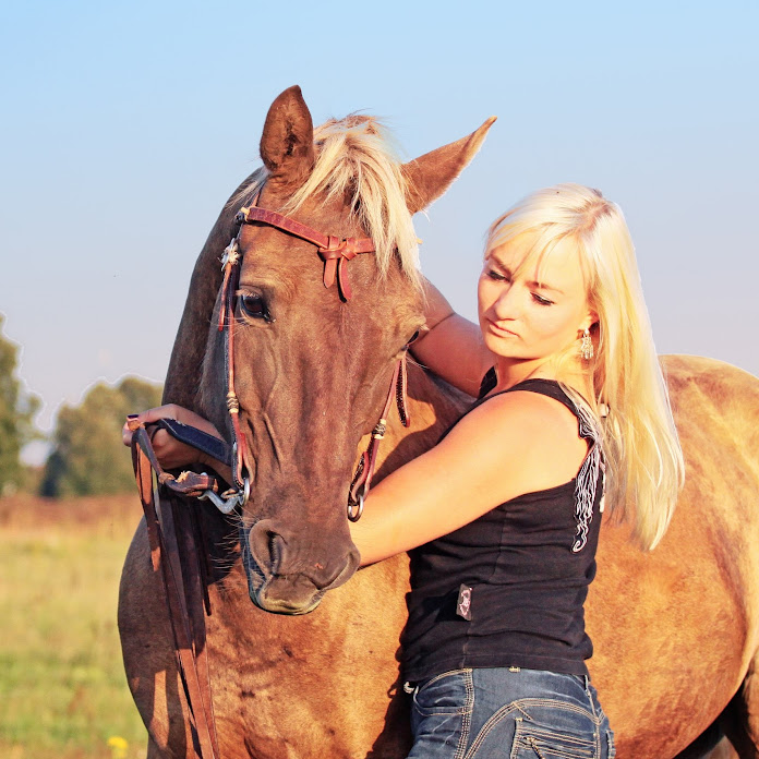 KaverzZza Net Worth & Earnings (2026)