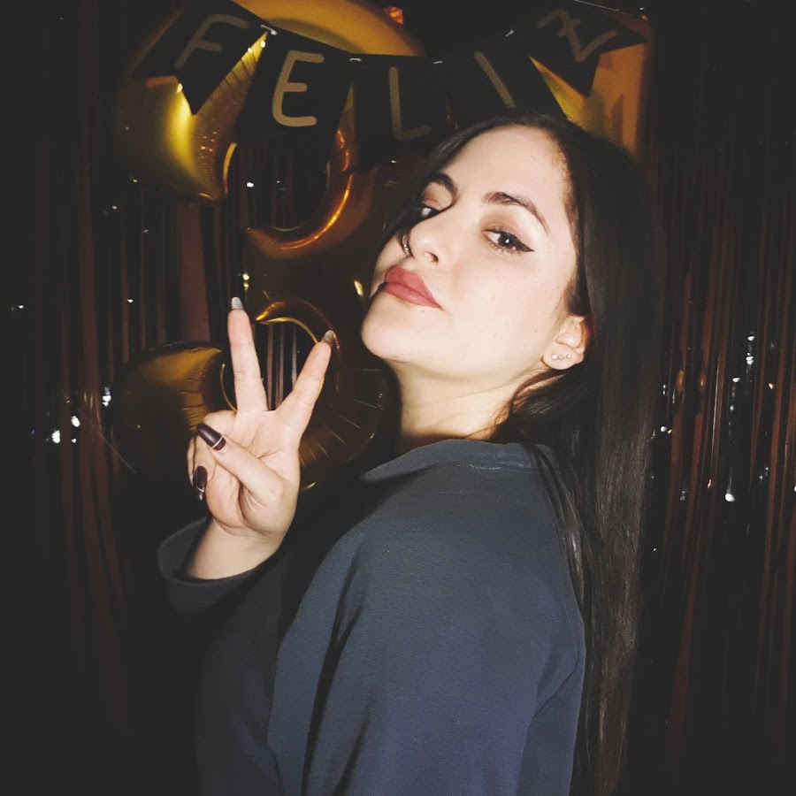 Stephanie Chávez - YouTube