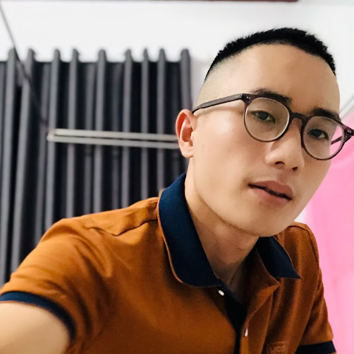 Việt Dũng Net Worth & Earnings (2026)