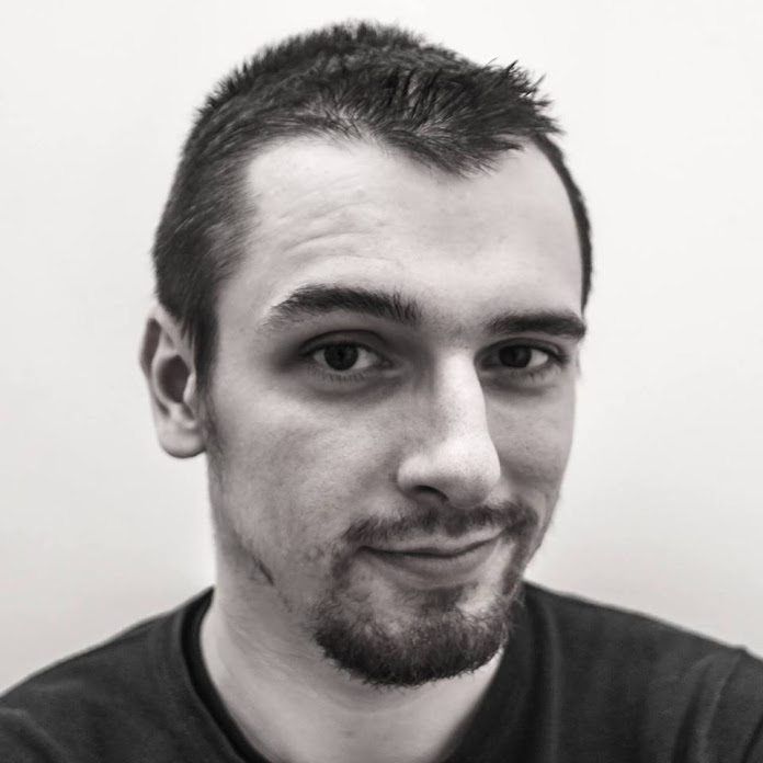 Bibi300 Net Worth & Earnings (2026)