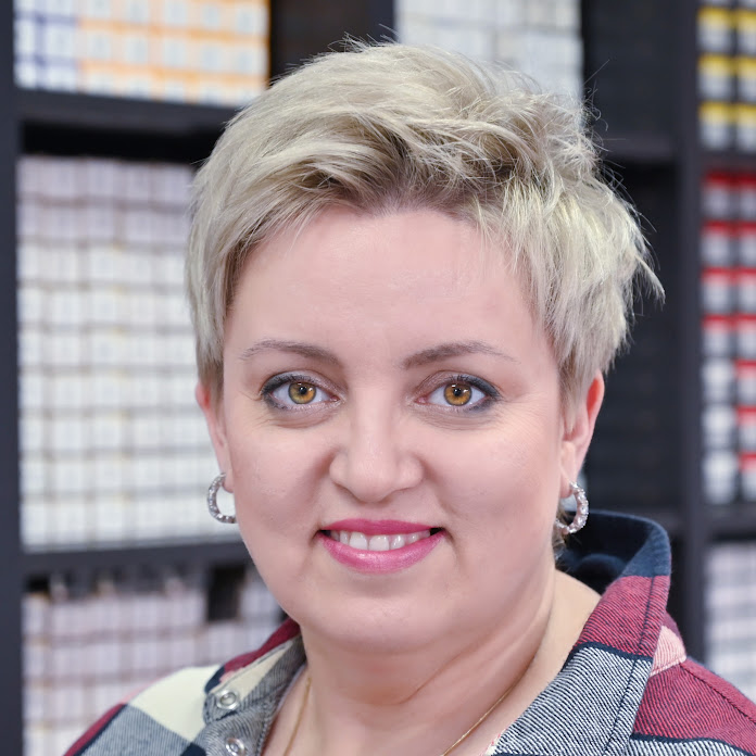 Hair Colorist Tanya Shark Net Worth & Earnings (2026)