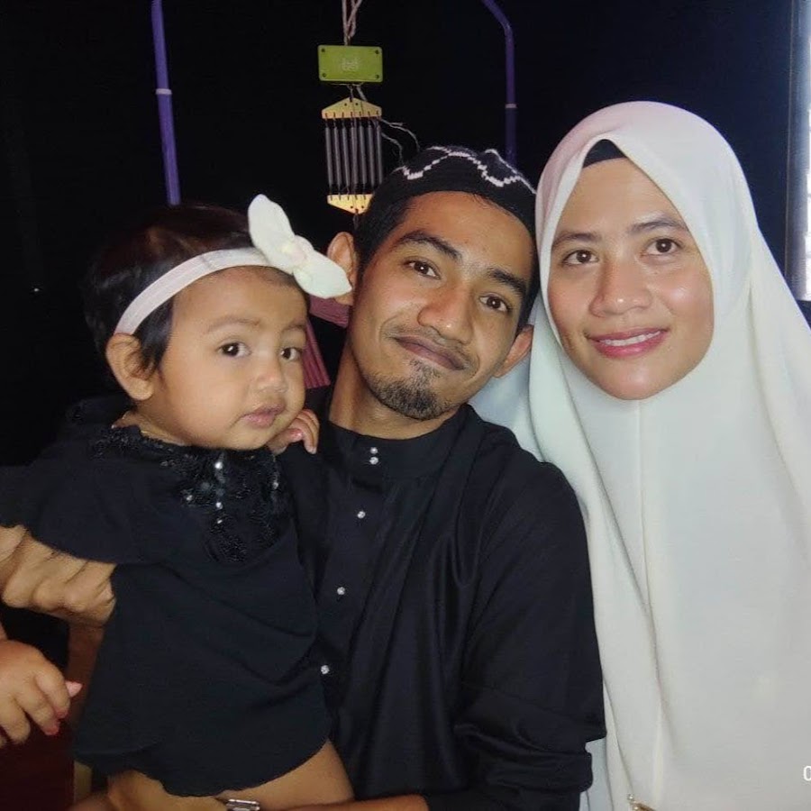 CIK BULAN - YouTube
