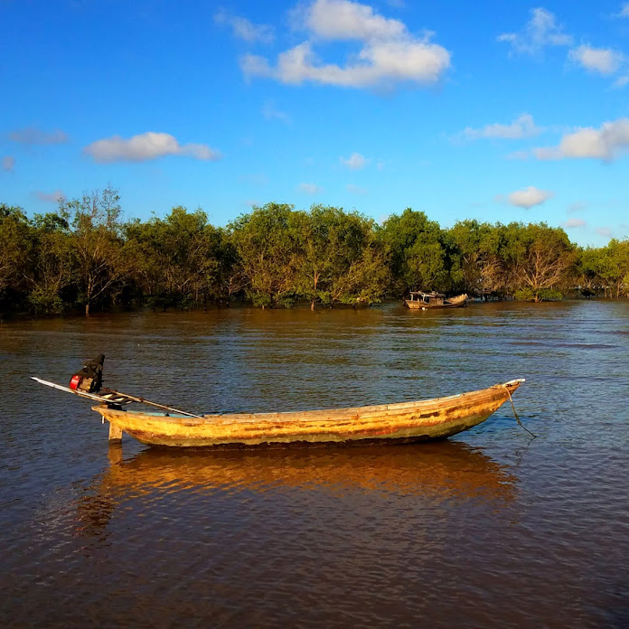 MienTayTV Net Worth & Earnings (2026)