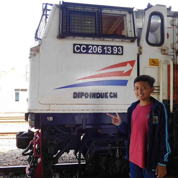 AIG Railfans Net Worth & Earnings (2026)