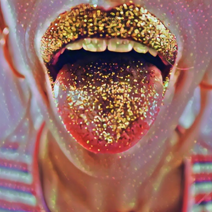 Escupiendo purpurina Net Worth & Earnings (2026)