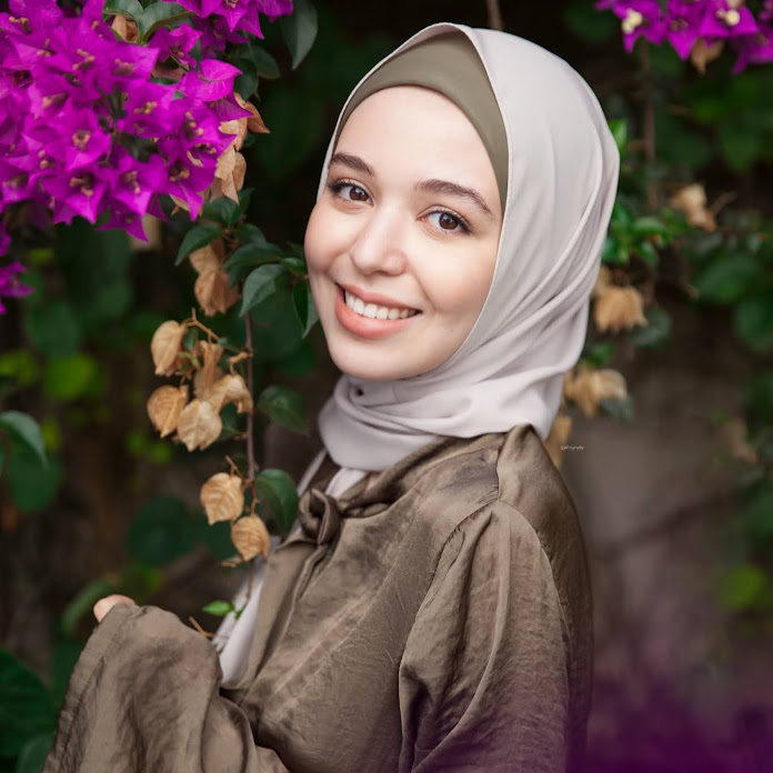 Ihssane Benalluch Net Worth & Earnings (2025)