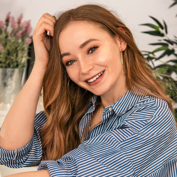 MsDoncellita Net Worth & Earnings (2026)