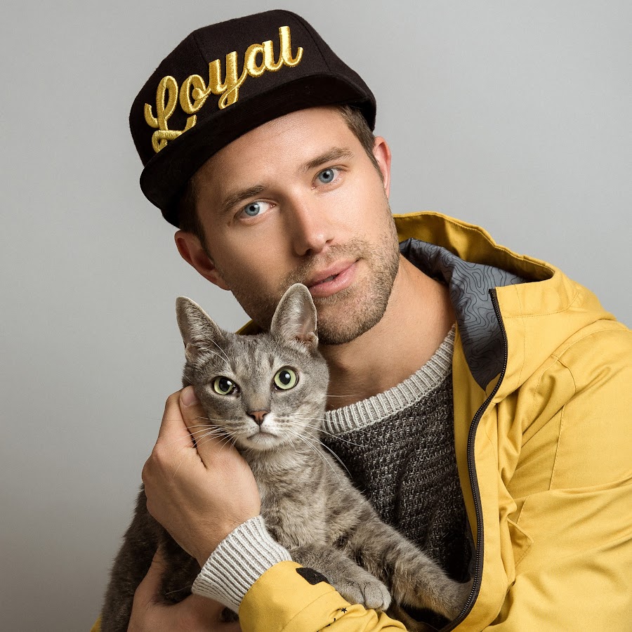 AAuE7mC9baB6IP8YAK019Lq3tllOgEHuDMddYkGLkA=s900-mo-c-c0xffffffff-rj-k-no