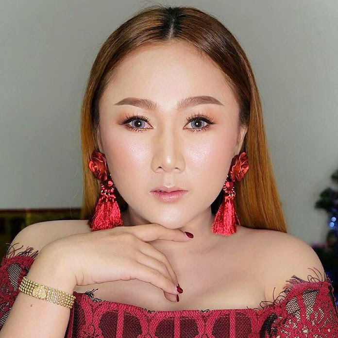 แม่มุ้ยกินแซ่บ Net Worth & Earnings (2026)