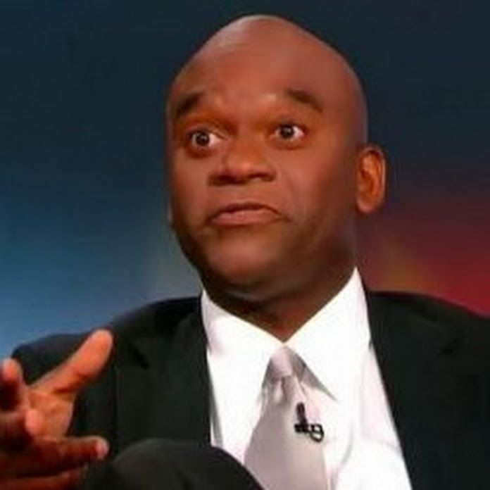 Zennie62 Oakland Latest News Today Commentary Vlog Net Worth & Earnings (2026)