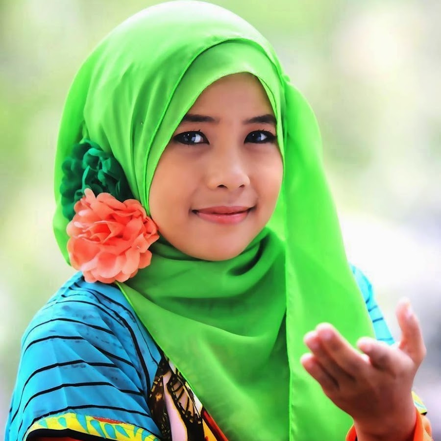 Wafiq Azizah - YouTube