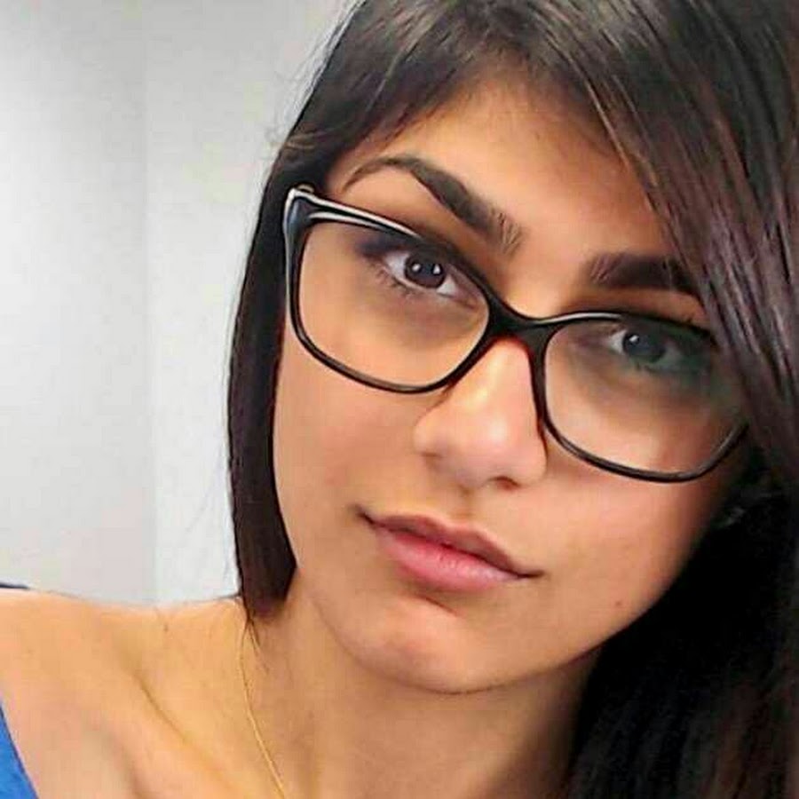 Mia Khalifa - YouTube