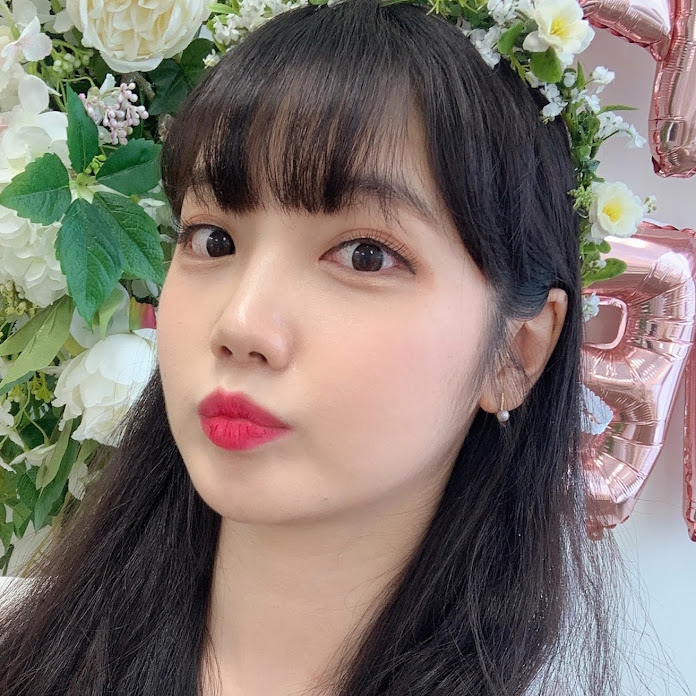 슬기 SEULKI Net Worth & Earnings (2026)