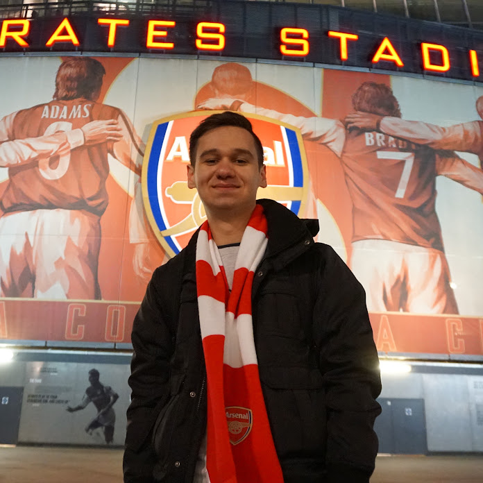 Score7 Net Worth & Earnings (2026)