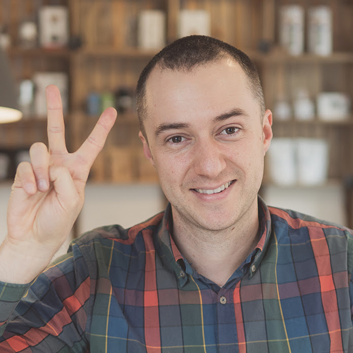 Tomek Lach Net Worth & Earnings (2026)