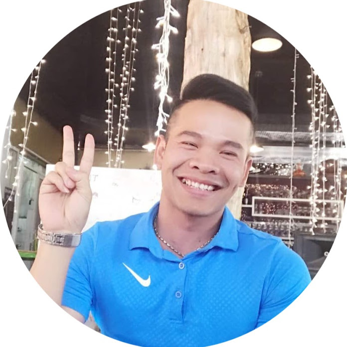 Tin Biển Đông Net Worth & Earnings (2026)