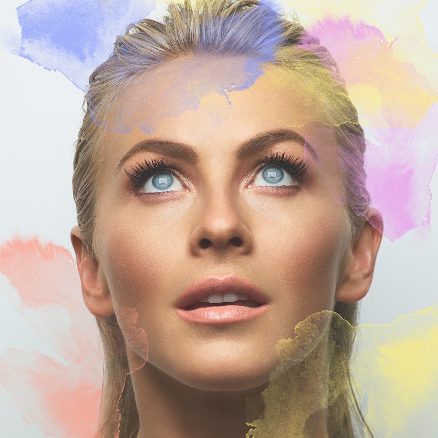 Hasil gambar untuk Julianne Hough