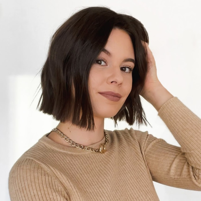 Le monde de Salomé Net Worth & Earnings (2026)