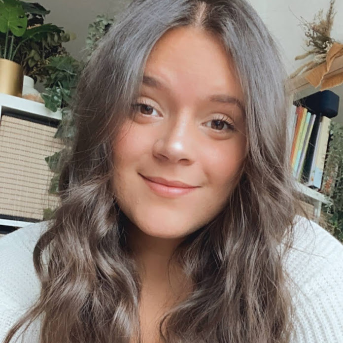 Laura Yanes Net Worth & Earnings (2025)