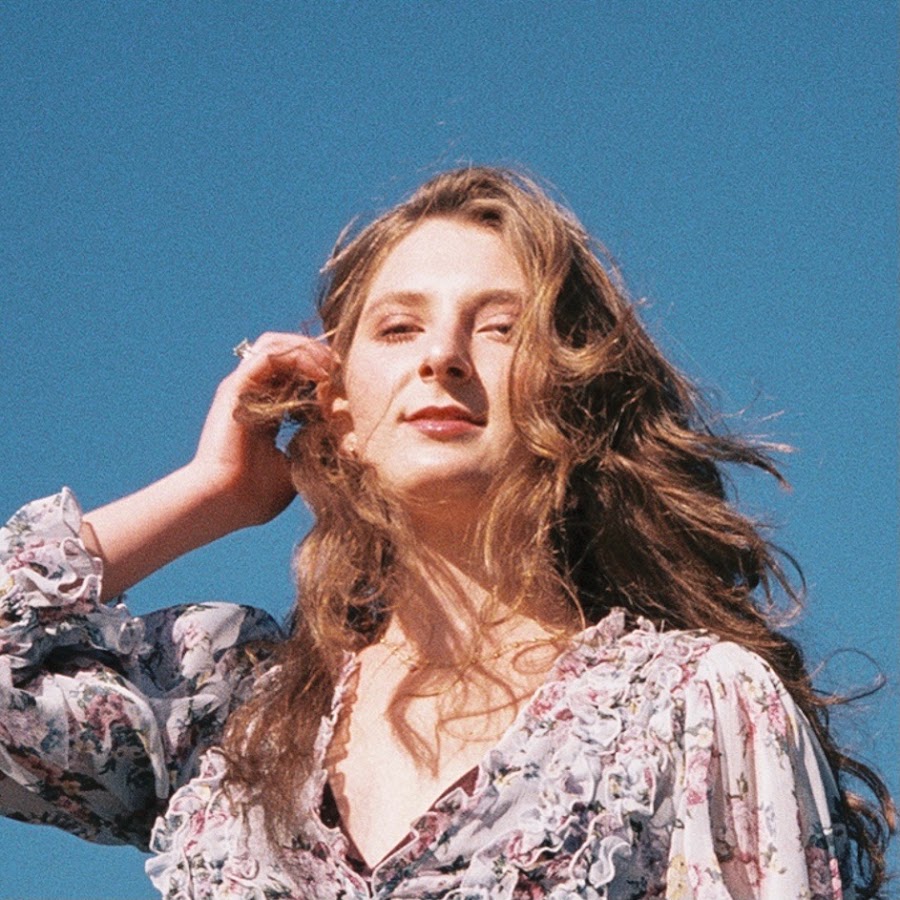 Sophie Top - Faded Rose Daisy