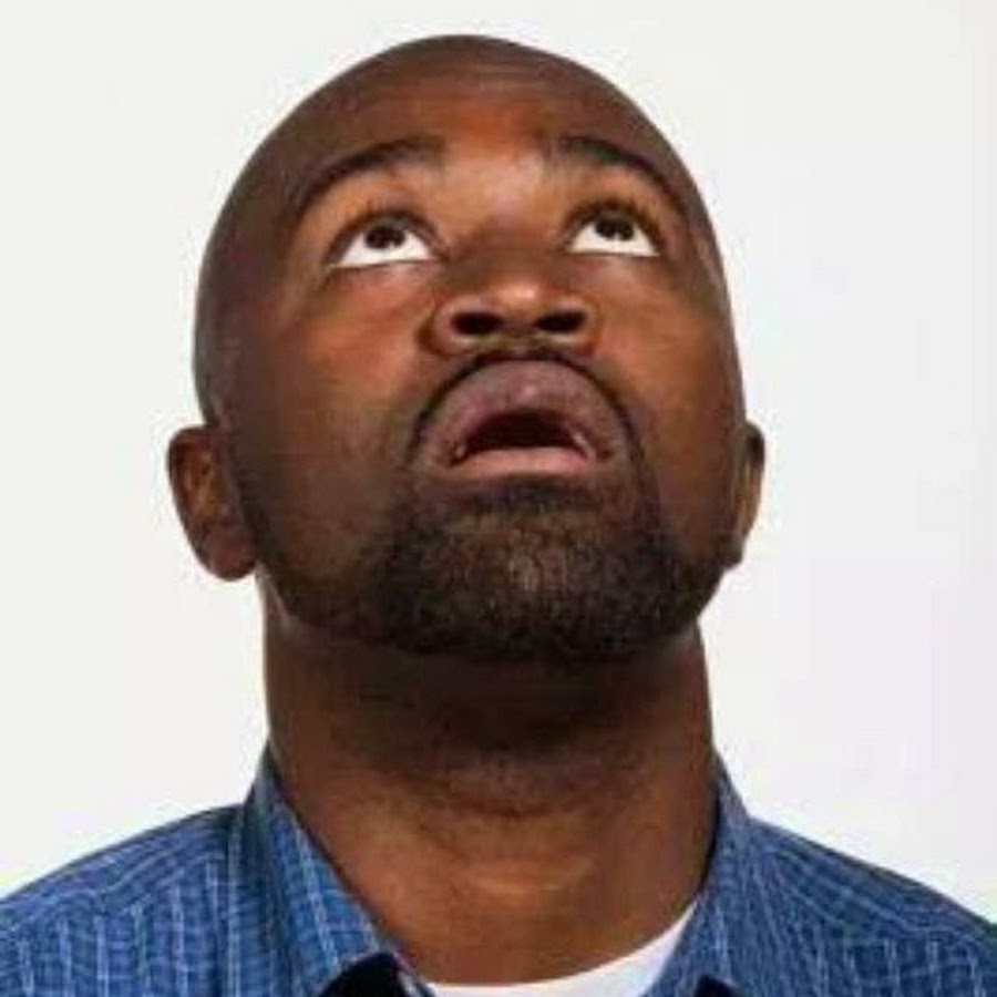 Мужчина очень технично трахает жирную бабу сзади