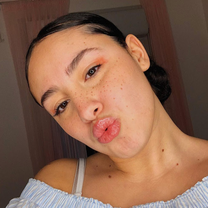 ThiziriCrazy29 Net Worth & Earnings (2025)