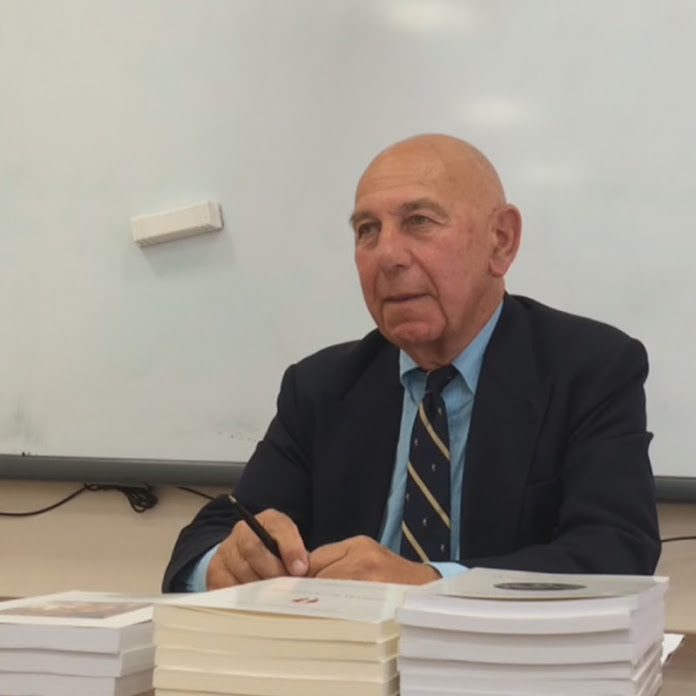 Cercles Nationalistes Français Net Worth & Earnings (2026)