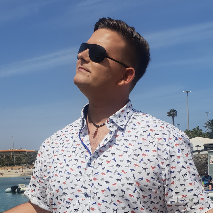 BartoszJagielskiOfficial Net Worth & Earnings (2026)