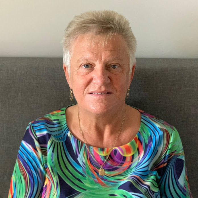 Henia Foks Net Worth & Earnings (2026)