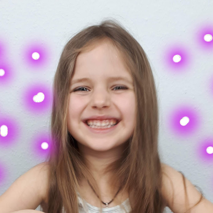 Bianca Izbaș Net Worth & Earnings (2026)