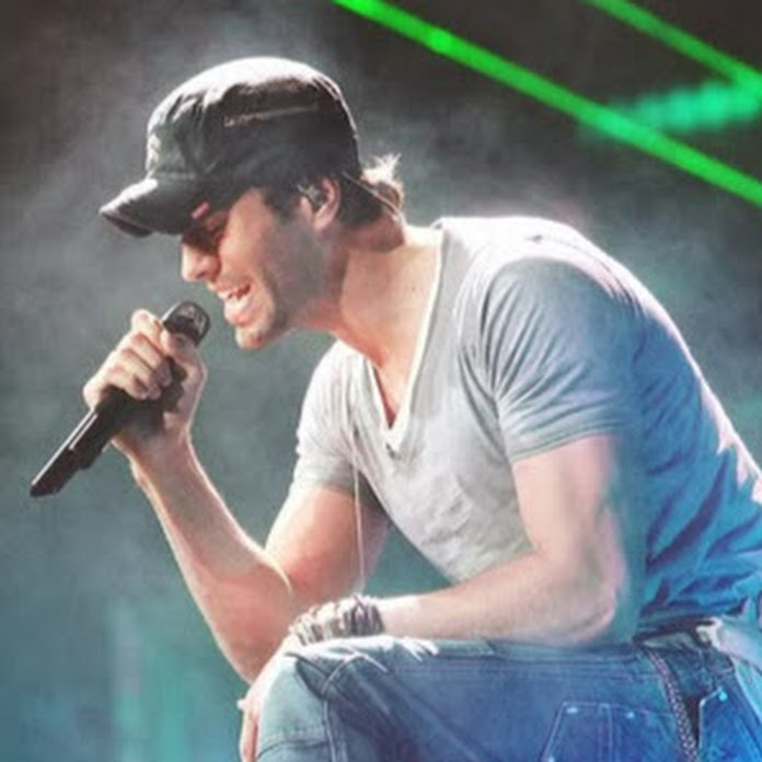 Smurfin24 Net Worth & Earnings (2026)